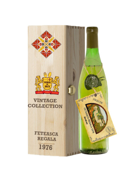 Feteasca Regala 1976 Minia - Un vin de vinoteca in cutie personalizata
